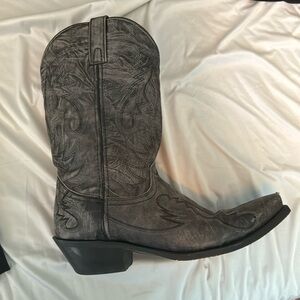 Laredo snip toe cowboy boots